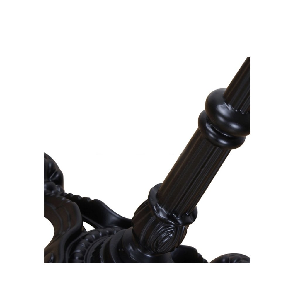 Pied ibéris |  - Pieds de table