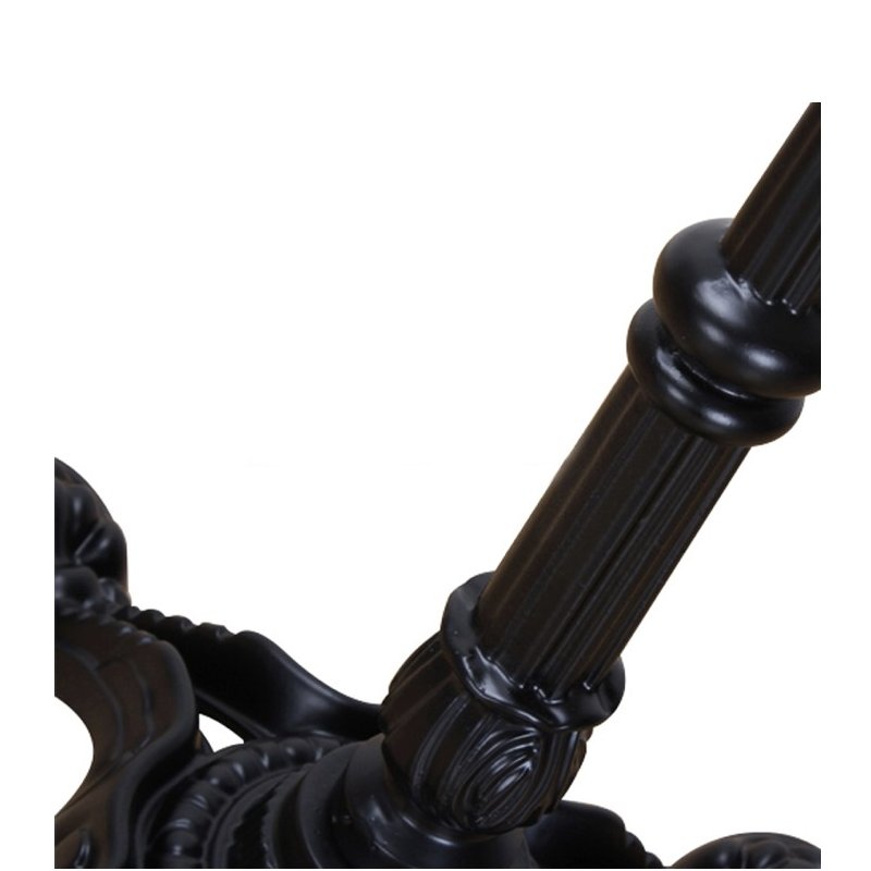 Pied ibéris |  - Pieds de table