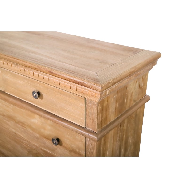 Commode Romance |  - Commodes