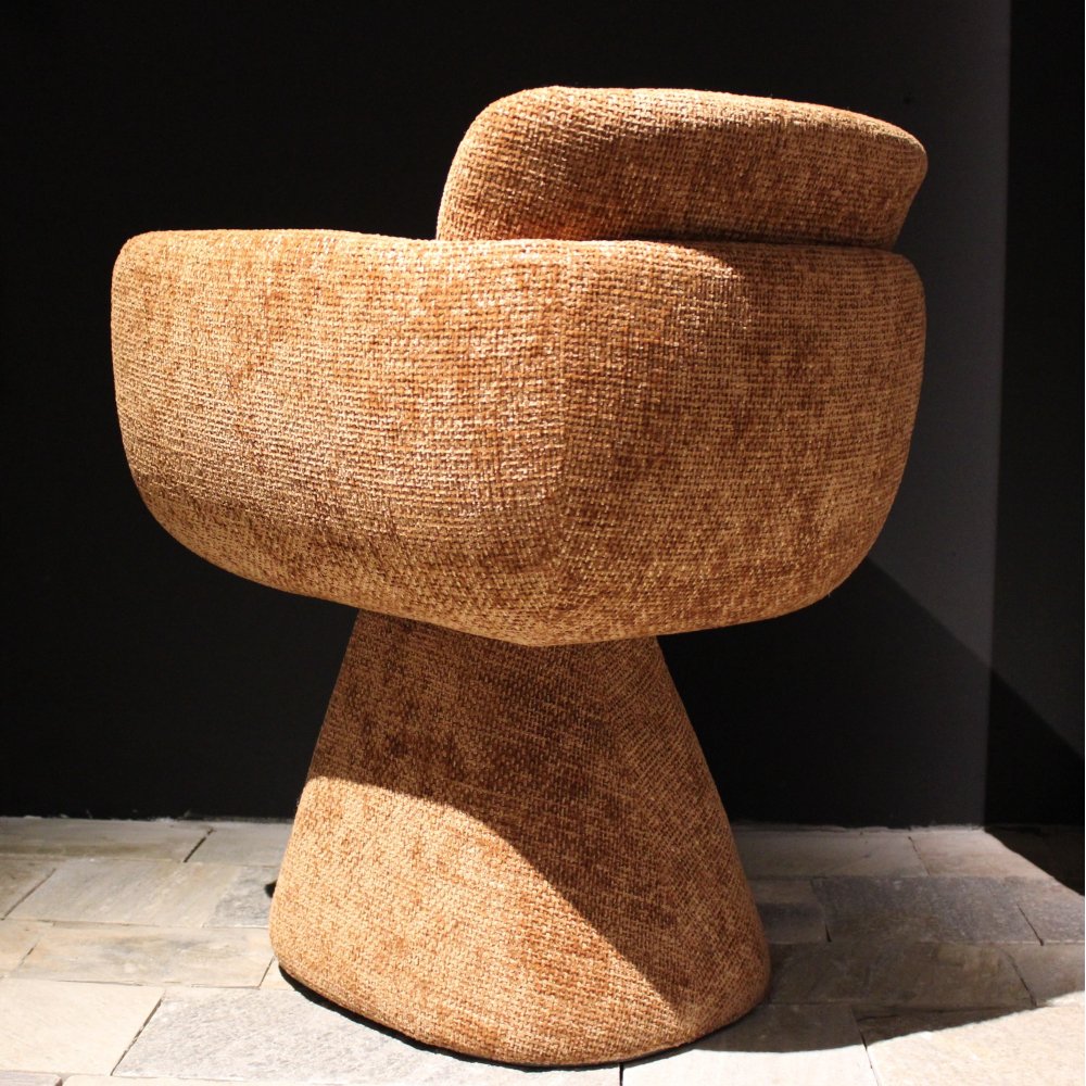 Fauteuil Pivotaznt Lexi Ambre | L'Empreinte - Chaises