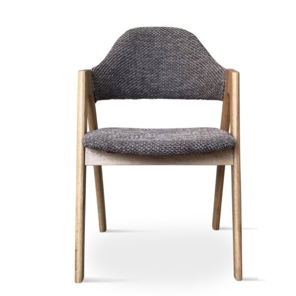 Chaise marron avec accoudoirs |  - Chaises